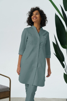 картинка Куртка медицинская ЭКСТРА AL057 удлиненная женская рукав 3/4 цв. нефрит от магазина ПРОФИ+