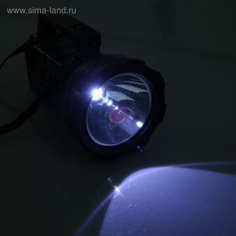 картинка Фонарь-прожектор ручной аккумуляторный 20 Вт, 5000 мАч, 8 ч работы, 2 режима, дальность 100 м от магазина ПРОФИ+